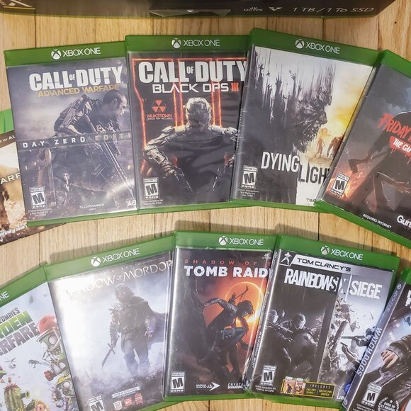 Like New Microsoft Xbox Series X Diablo IV Bundle - Picture 3 of 4